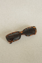 Load image into Gallery viewer, Chanel
