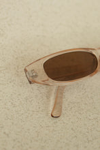 Load image into Gallery viewer, Retro Babe
