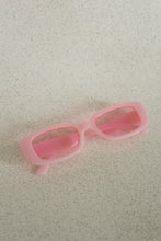 Load image into Gallery viewer, Peaches
