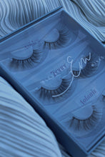 Load image into Gallery viewer, The show stopper
