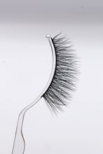 Load image into Gallery viewer, Hunn
