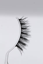 Load image into Gallery viewer, Quetzal
