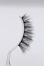 Load image into Gallery viewer, Aolanis
