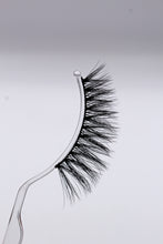 Load image into Gallery viewer, Jenny
