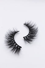 Load image into Gallery viewer, Jenny
